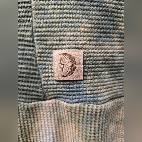 Sinew Moon Strange Shadows Cardigan Gaia Hemp Thermal - Picture 5 of 9